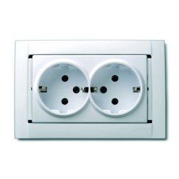 Розетка 2-м СП Simon34 16А IP20 с заземл. бронз. Simon 34459-36