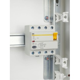 Выключатель дифференциального тока (УЗО) 4п 16А 30мА тип AC ВД1-63 KARAT IEK MDV10-4-016-030