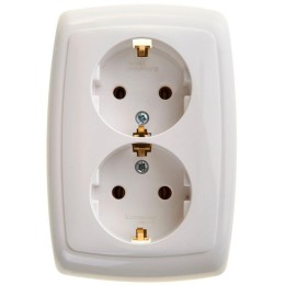 Розетка 2-м СП Рондо 16А IP20 250В с заземл. без защ. шторок бел. SchE RS16-228-BI