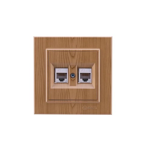 Розетка компьютерная 2-я CAT5 СП Karea IP20 дуб Makel 56101036