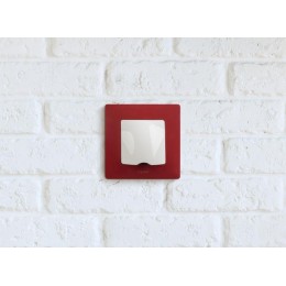 Вывод кабеля СП Etika с зажимом для кабеля механизм бел. Leg 672229