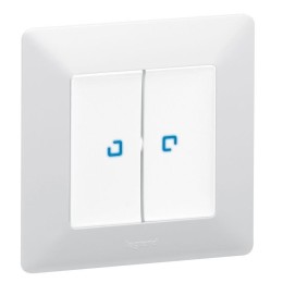 Выключатель 2-кл. СП Valena Life 10А IP20 250В 10AX с подсветкой с лицев. панелью механизм бел. Leg