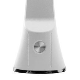 Светильник светодиодный настольный UF-821 C01 7Вт дисплей смена цвет. темп кожа бел. Ultraflash 1517