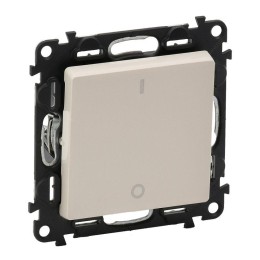 Выключатель 1-кл. 2п СП Valena Life 16А IP20 250В 16AX с лицев. панелью винтов. зажимы механизм сл.