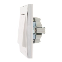 Выключатель 3-кл. СП Rain 10А IP20 с хром. боковой вставкой бел. LEZARD 703-0225-109