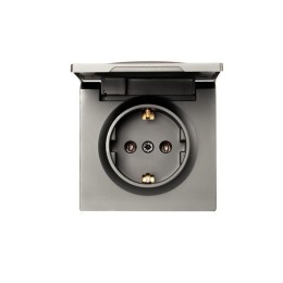 Розетка 1-мест. с заземл. с крышкой LETO ПБТ платина LEZARD 752-3500-123B