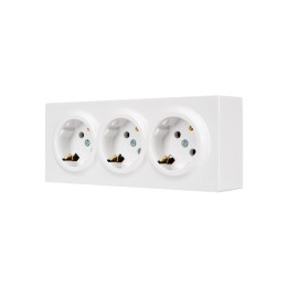 Розетка 3-мест. с заземл. LETO закрытый корпус ПБТ бел. LEZARD 752-0200-127BUP