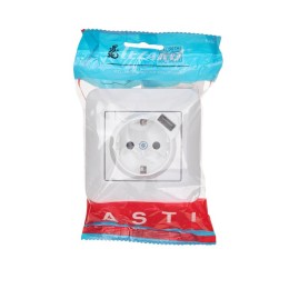 Розетка 1-м СП ASTI 16А IP20 с заземл. с заряд. устройством USB в сборе бел. LEZARD 7081-0202-181