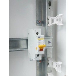 Выключатель нагрузки (мини-рубильник) 1п 20А ВН-32 KARAT IEK MNV10-1-020