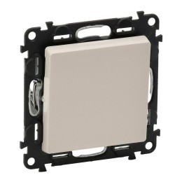 Переключатель перекрестный 1-кл. СП Valena Life 10А IP20 250В 10AX с лицев. панелью винтов. зажимы м