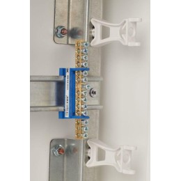 Шина нулевая на DIN-изол. "Стойка" ШНИ 6х9-14-С-С IEK YNN10-69-14P-K07