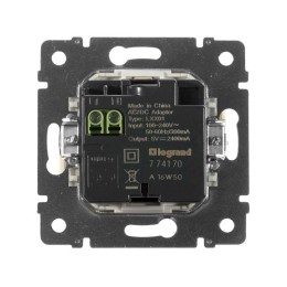 Розетка USB 2-м СП Valena сл. кость Leg 774170