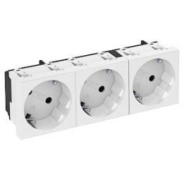 Розетка 3-м 3х2К+3 под углом 33град. шторки 16А 250В (45х135мм - 3 модуля Modul45) бел. OBO 6120123