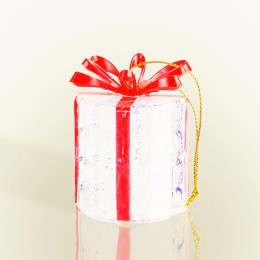 Фигура светодиодная "Новогодний подарок" 1LED RGB 0.1Вт IP20 на подставке элементы питания 3хAG13(LR