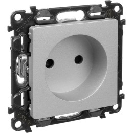 Розетка 1-м СП Valena Life 16А IP20 250В 2P защ. шторки безвинтов. клеммы с лицев. панелью механизм