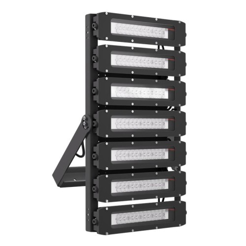 Прожектор светодиодный LAD LED R700-7-PC-60-750-D48-700L1 ST 700Вт CRI70 5000К IP67 230В КСС типа "Г