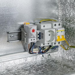 Термошкаф -55град. до +50град.C 600x600x210мм IP66 4УТ (Ver. 2.0) с обогревом Mastermann 00-00016755