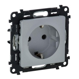 Розетка 1-м СП Valena Life 16А IP20 250В 2P+E безвинтов. клеммы с лицев. панелью механизм алюм. Leg