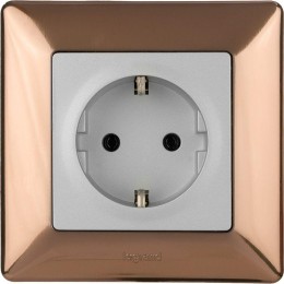 Розетка 1-м СП Valena Life 16А IP20 250В 2P+E безвинтов. клеммы с лицев. панелью механизм алюм. Leg