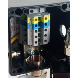 Коробка клеммная взрывозащ. на осн. модульн. упр. устройства MT с метал.опорой для подключ. 1-3 плос