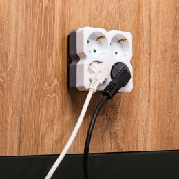 Разветвитель 4-м с заземл. 16А IP20 бел. Rexant 11-1073