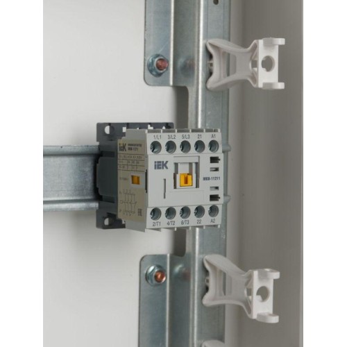 Миниконтактор МКИ-11211 12А 230В/АС3 1Н3 KARAT IEK KMM11-012-230-01