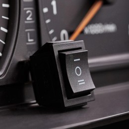 Выключатель клавишный 250В 15А (6с) ON-OFF-ON черн. с нейтралью (RWB-508 SC-767) блист. Rexant 06-03