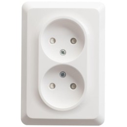 Розетка 2-м СП Этюд 16А IP20 250В без заземл. защ. шторки бел. SE PC16-106B