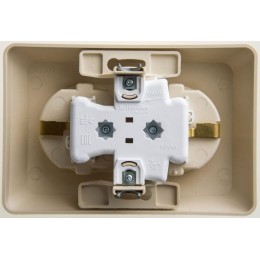 Розетка 2-м СП Этюд 16А IP20 250В с заземл. защ. шторки крем. SE PC16-108K