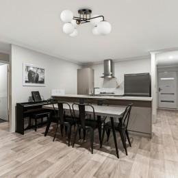 Люстра Navel 40Вт E14х8 IP20 Freya FR8016PL-08BBS1