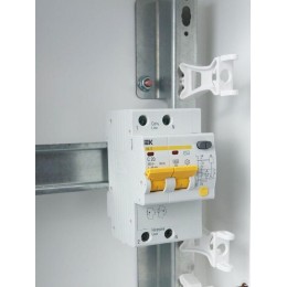 Выключатель автоматический дифференциального тока 2п C 20А 30мА тип AC 4.5кА АД-12 KARAT IEK MAD10-2