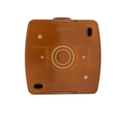 Розетка 1-м ОП Nata 16А IP20 с заземл. с защ. крышкой керамика сосна LEZARD 710-0800-123