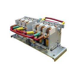 Контактор вакуумный КВТ(Р)-114-25/160-3 У3 трехполюсный 160А 220В 8з+6р реверсивный без реле IP00 Эл
