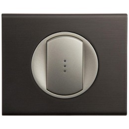 Панель лицевая Celiane для выкл. с подсвет. титан Leg 068303