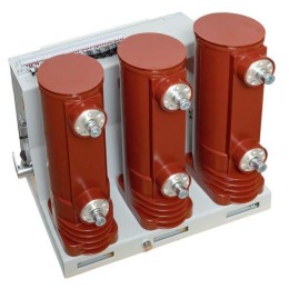 Выключатель вакуумный BB/EKF-10-1600-31.5-210-3 стац. исполн. магн. блок. вкл. с правой и левой блок