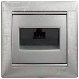 Розетка компьютерная 1-м СП Valena RJ45 кат.6 UTP на захватах механизм алюм. Leg 770246