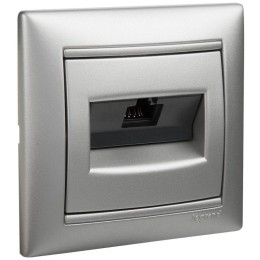 Розетка компьютерная 1-м СП Valena RJ45 кат.6 UTP на захватах механизм алюм. Leg 770246