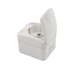 Розетка 1-м ОП Mini OG IP54 с заземл. керамика бел. Kranz KR-78-0605