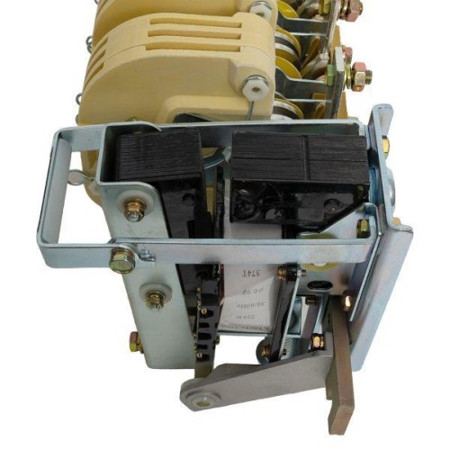 Контактор КТ-6033 250А кат. 220В AC 3НО+3НЗ EKF kt6033-220