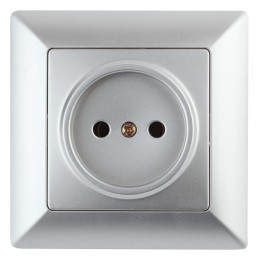 Розетка 1-м СП Solo 4-201-03 2P 16А 250В IP20 без заземл. алюм. Intro Б0053643