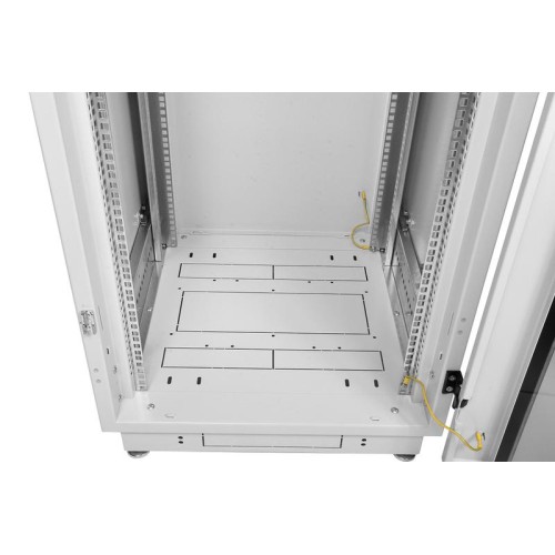 Шкаф коммутационный ШТК-М-42.6.6-3ААА 42U 600x600мм дверь метал. ЦМО 1132126