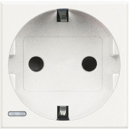 Розетка 1-м СП 2мод. Axolute 16А IP20 250В 2P+E с боков. заземл. Schuko экранир. контакты немецк. ст