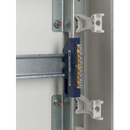 Шина нулевая на DIN-изол. ШНИ 6х9-8-Д-С IEK YNN10-69-8D-K07