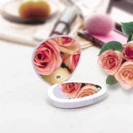 Зеркало M147-SL C01 с LED подсветкой складное 1х/5х 2хCR2032 двойн. бел. Camelion 13002