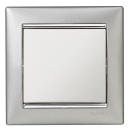 Рамка 1-м Valena горизонт. алюм./серебр. Leg 770351