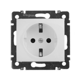 Розетка 1-м СП Valena 16А IP21 230/250В 2P+E с заземл. защ. шторки на винтах механизм бел. Leg 77442