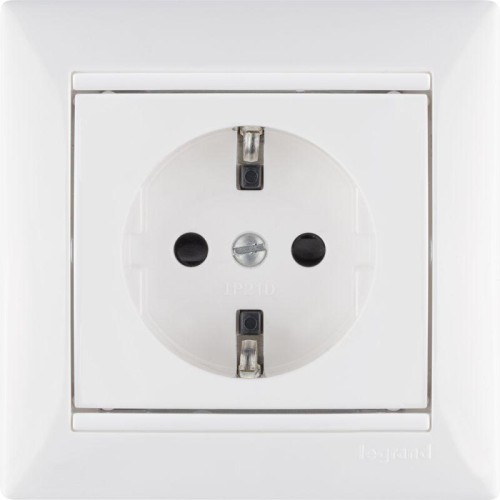 Розетка 1-м СП Valena 16А IP21 230/250В 2P+E с заземл. защ. шторки на винтах механизм бел. Leg 77442