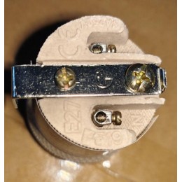 Патрон резьбовой V03-CR-SH-E27 E27 220В 4А с держателем керам. Volsten 12229