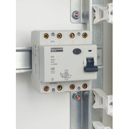 Выключатель дифференциального тока (УЗО) 4п 40А 30мА тип AC ВД1-63 GENERICA MDV15-4-040-030