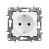 Розетка 1-м СП Etika 16А IP31 250В 2P+E с заземл. защ. шторки немецк. стандарт винтов. клеммы механи